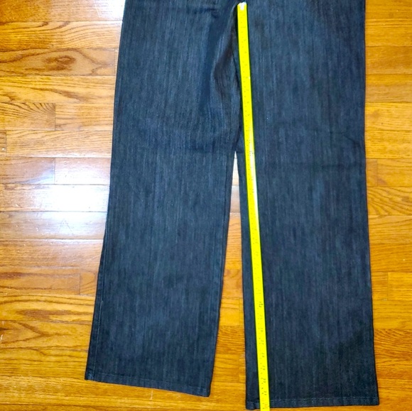 SALE! Chico's Ladies Jeans - Picture 7 of 8